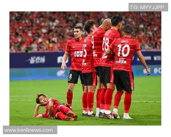 成都足球队在足球战术排行榜中荣登第七名引发热议